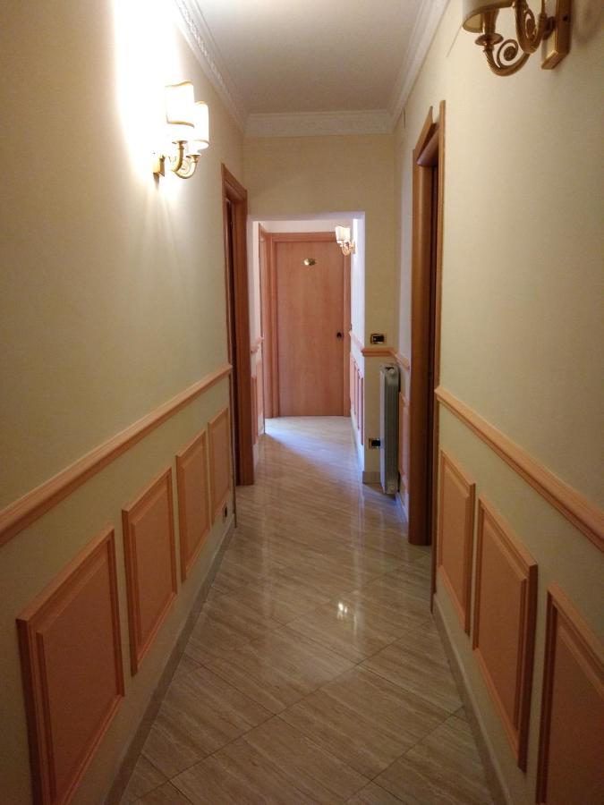 Magic House Hotel Rome Buitenkant foto